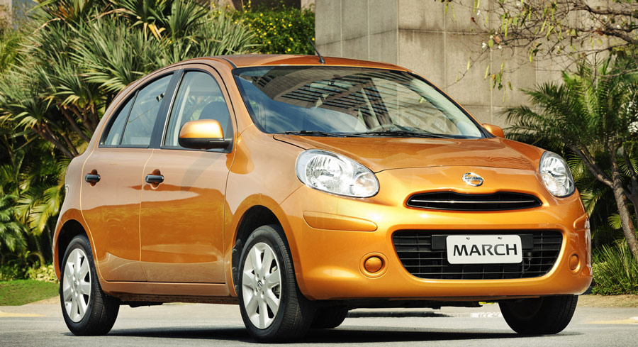 Почему ниссаны дешевые. Nissan March. Nissan March k13. Ниссан Марч 1.2.